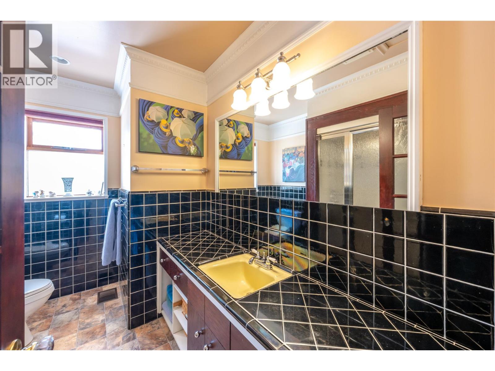 76 Huth Avenue - 17