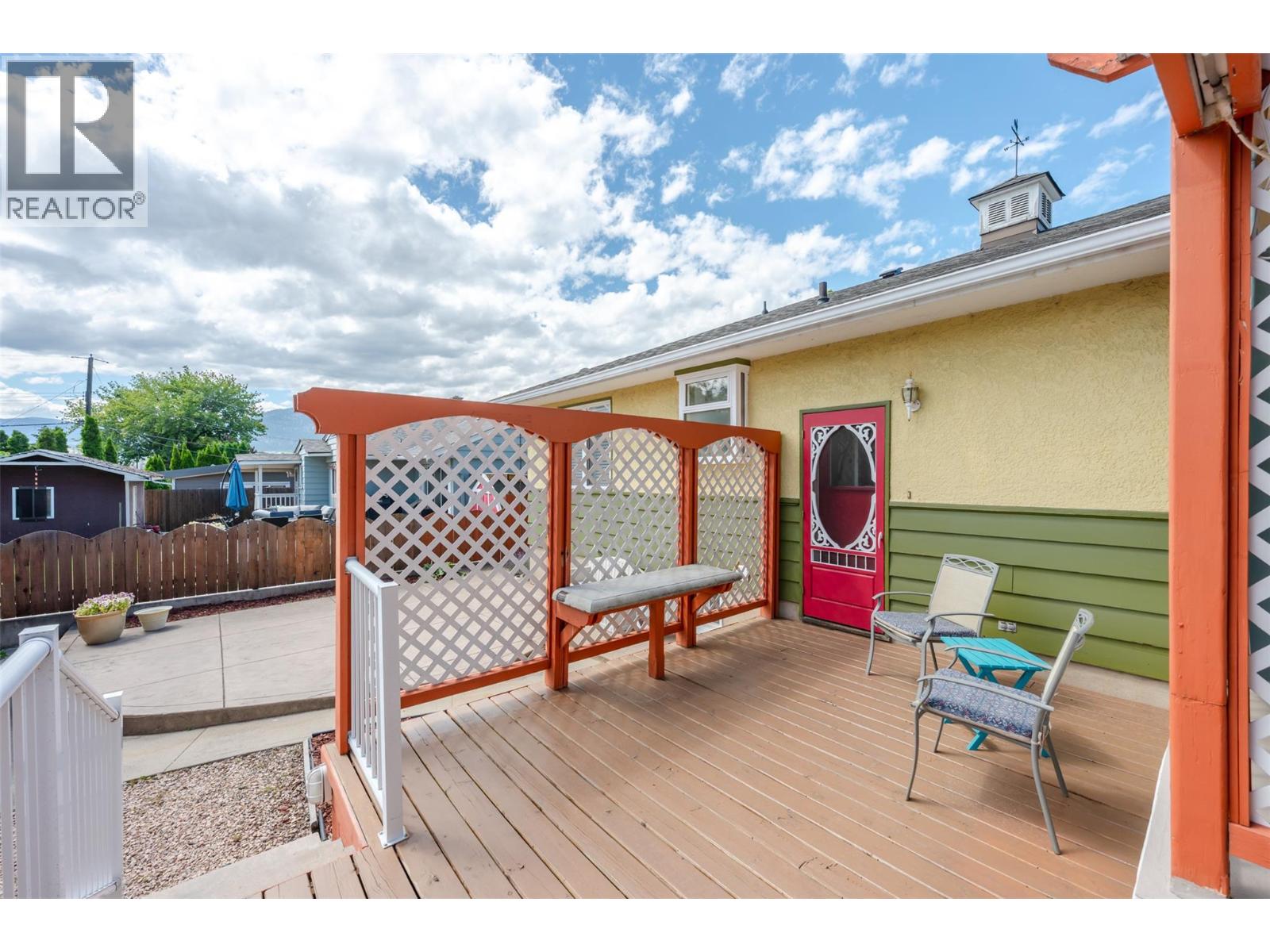 76 Huth Avenue - 29