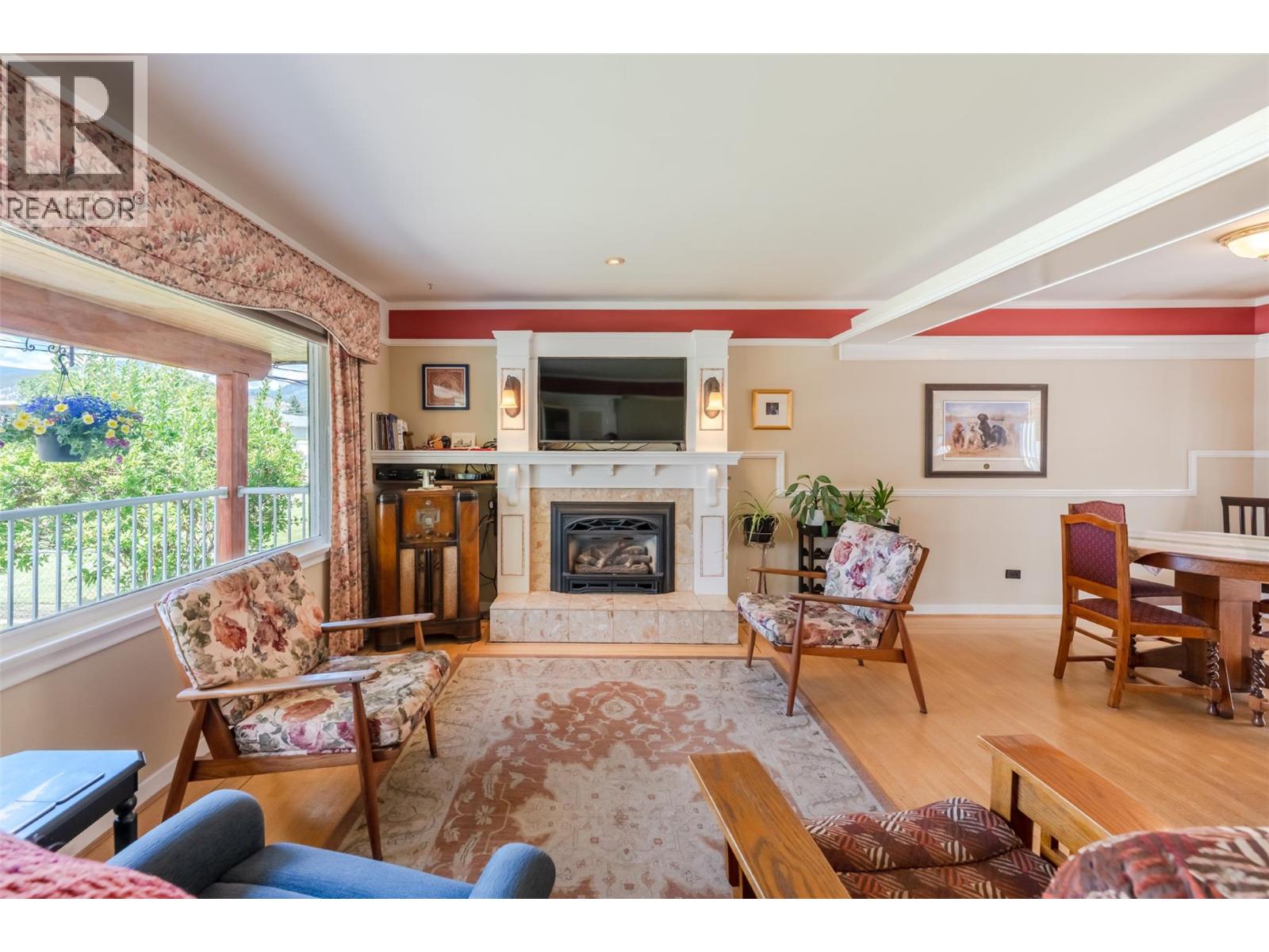 76 Huth Avenue - 6