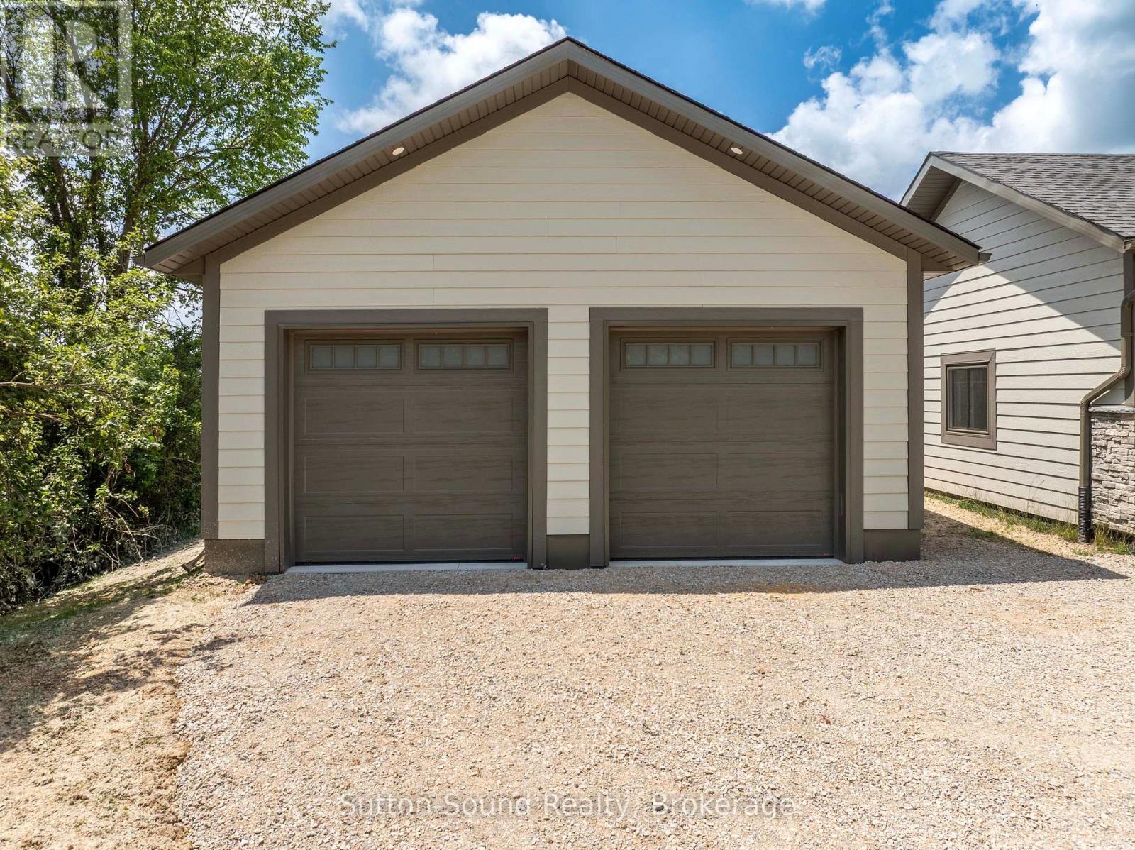 397600 10 CONCESSION - 42