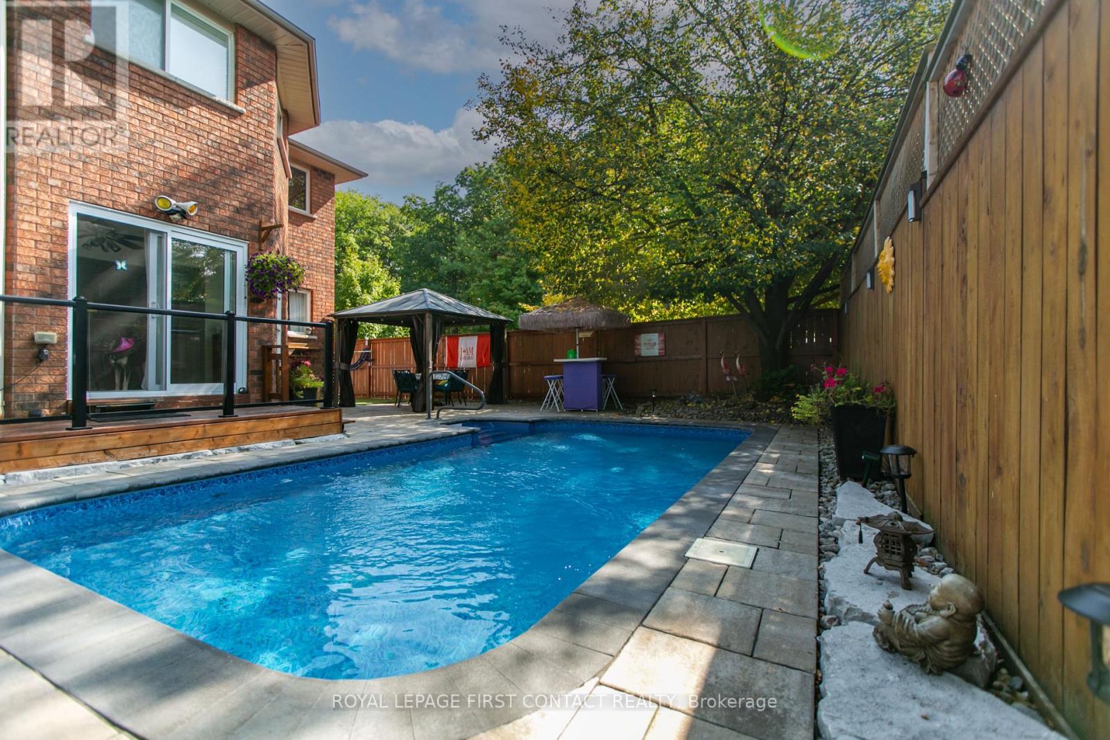 13 IRWIN DRIVE - 37