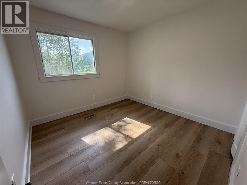 4641 MALDEN ROAD - 13