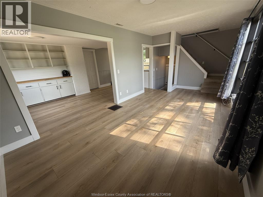 4641 MALDEN ROAD - 8