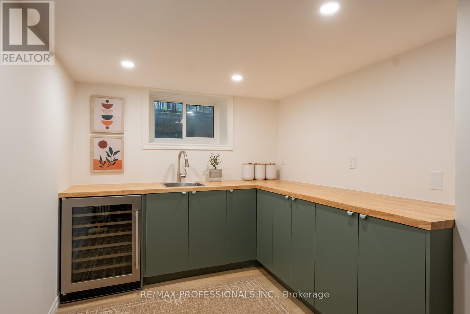 286 WRIGHT AVENUE - 43