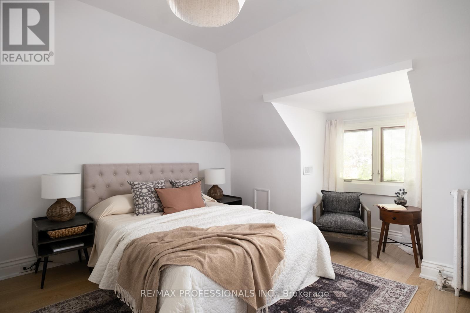 286 WRIGHT AVENUE - 35