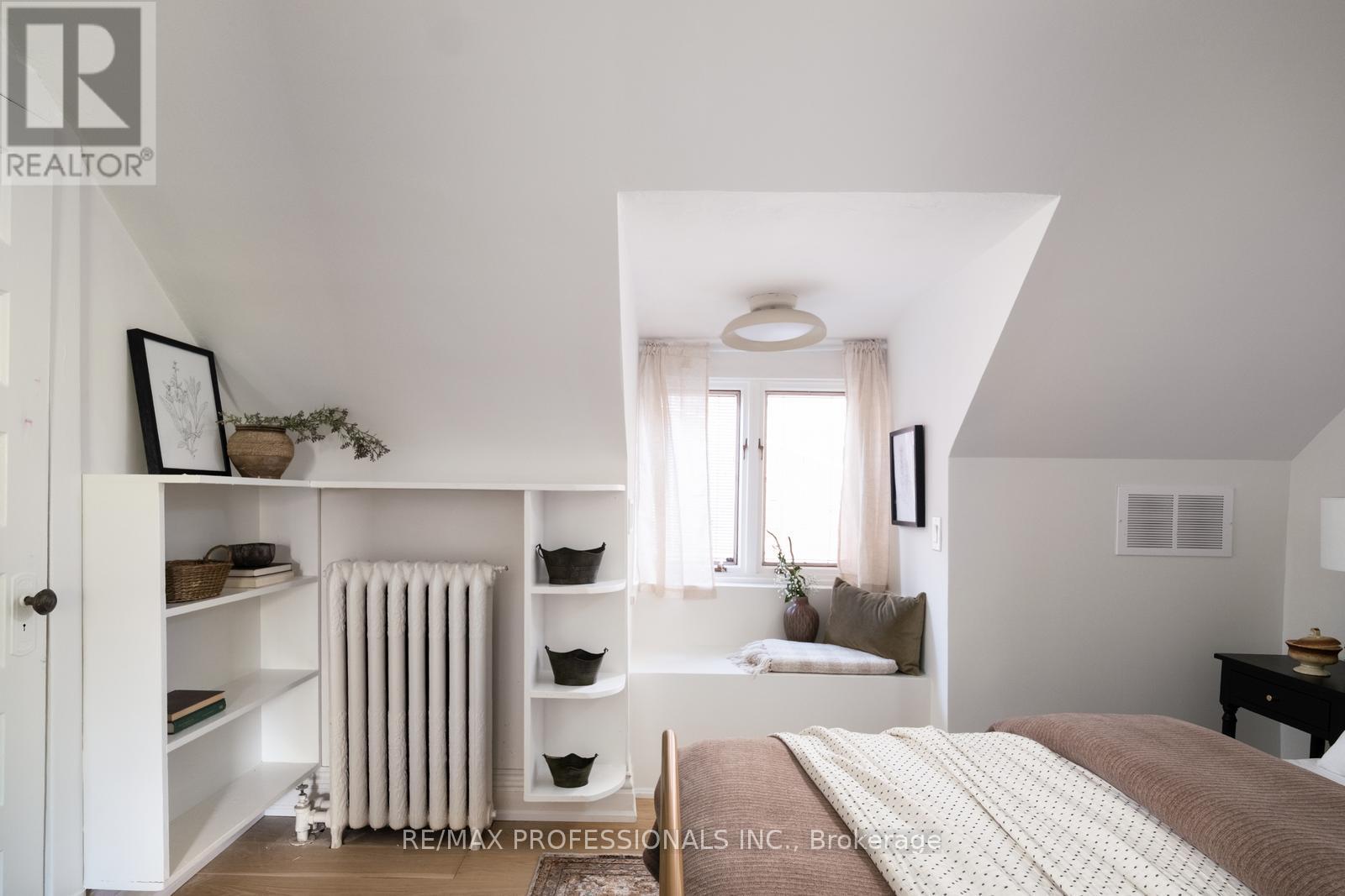 286 WRIGHT AVENUE - 39
