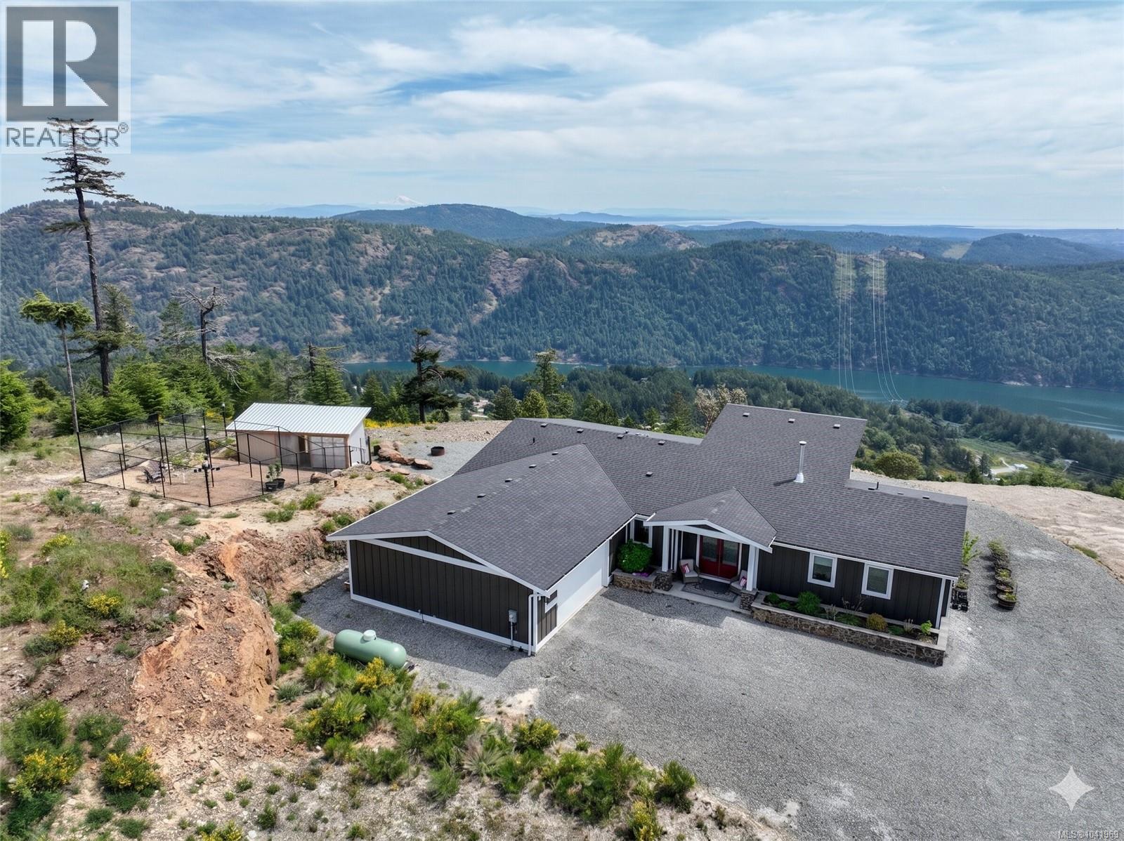 4030 Ridgeline Dr - 56