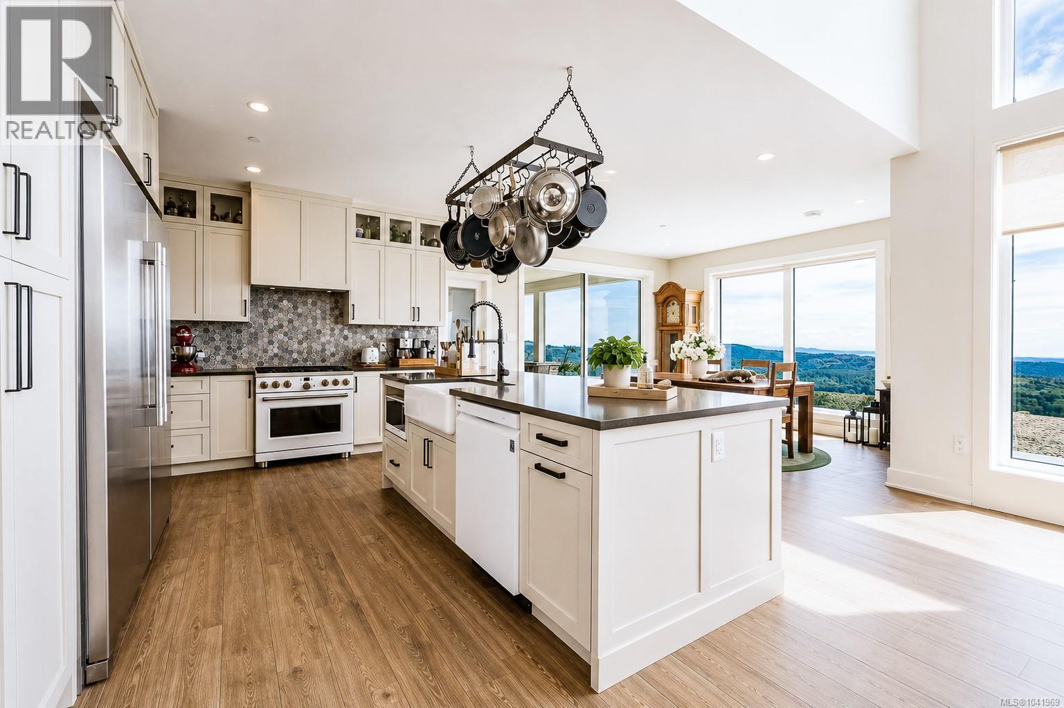 4030 Ridgeline Dr - 8