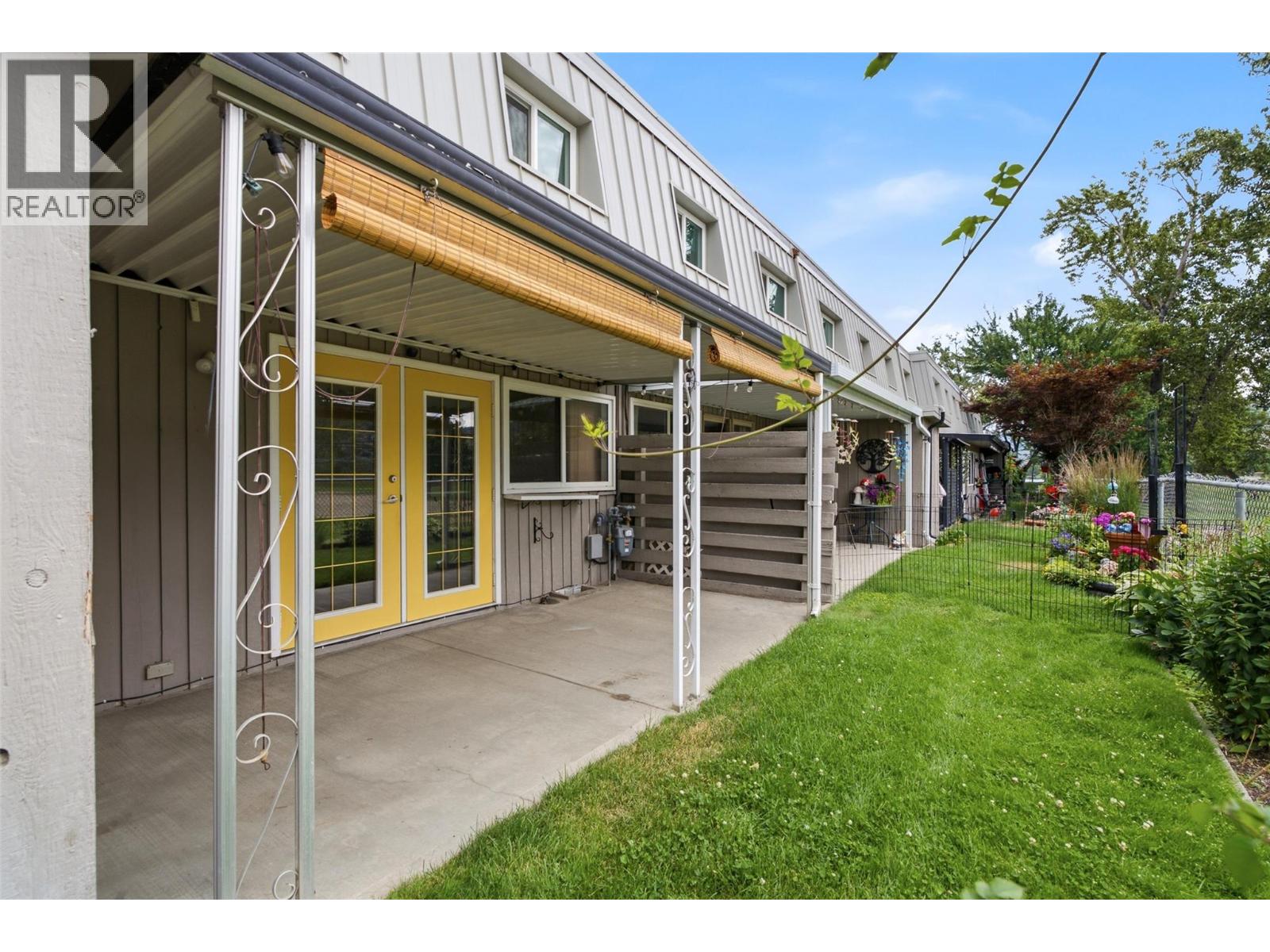 #5 249 Kitchener Crescent - 24