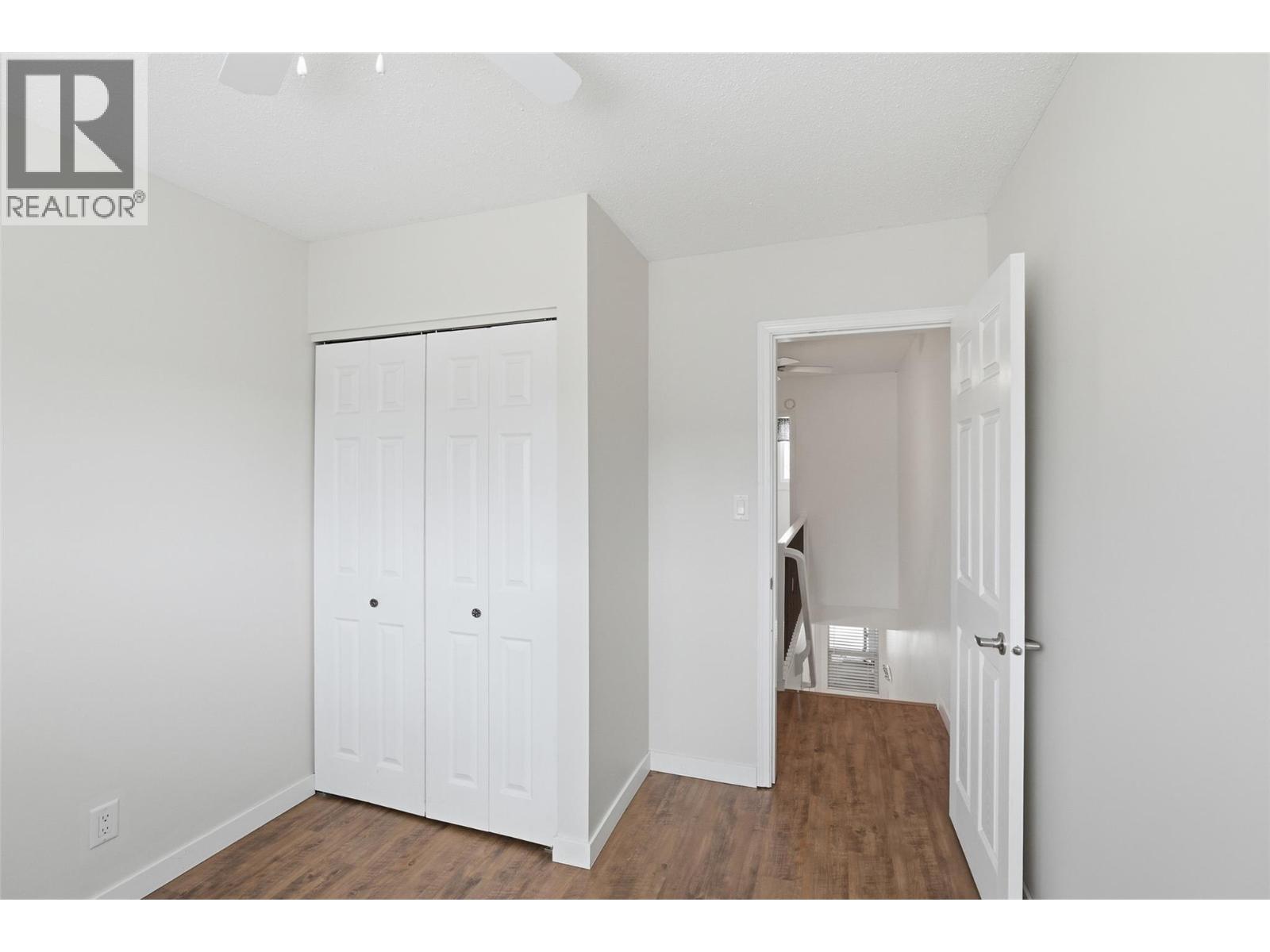 #5 249 Kitchener Crescent - 29