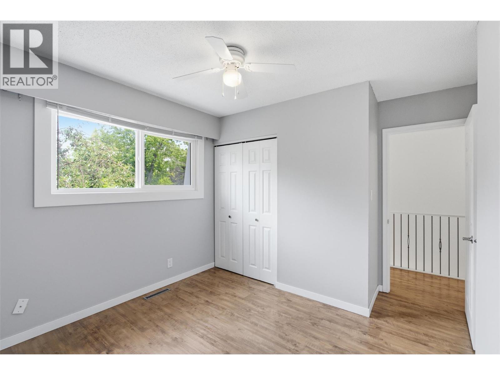 #5 249 Kitchener Crescent - 37