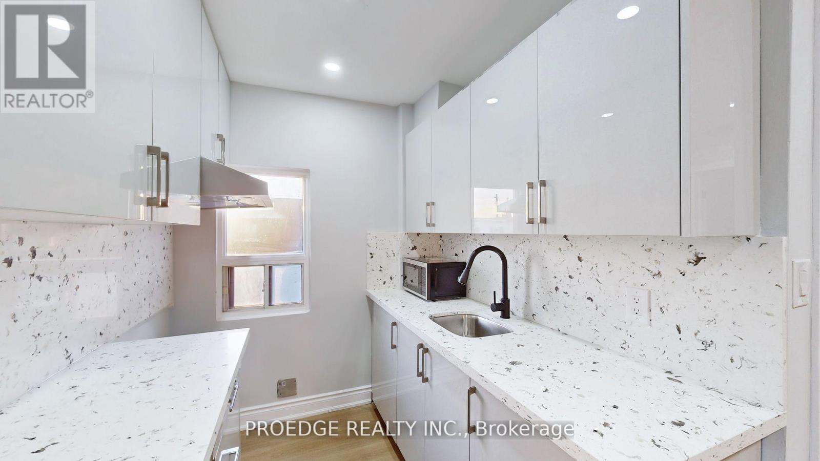177 WALLACE AVENUE - 16
