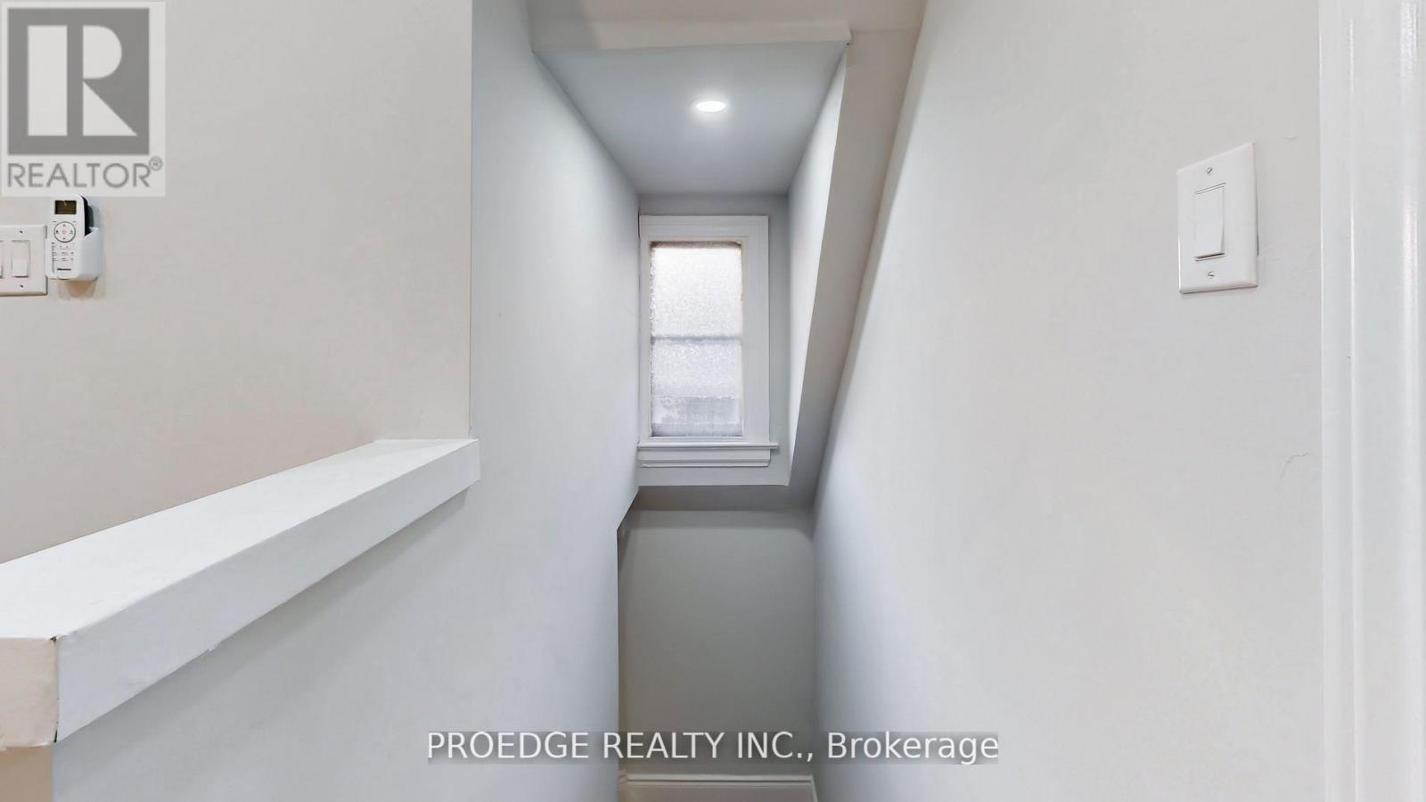 177 WALLACE AVENUE - 22