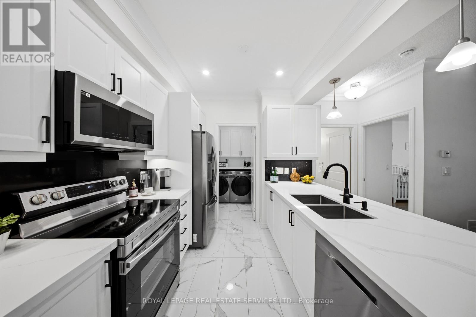#114 245 DALESFORD ROAD - 10