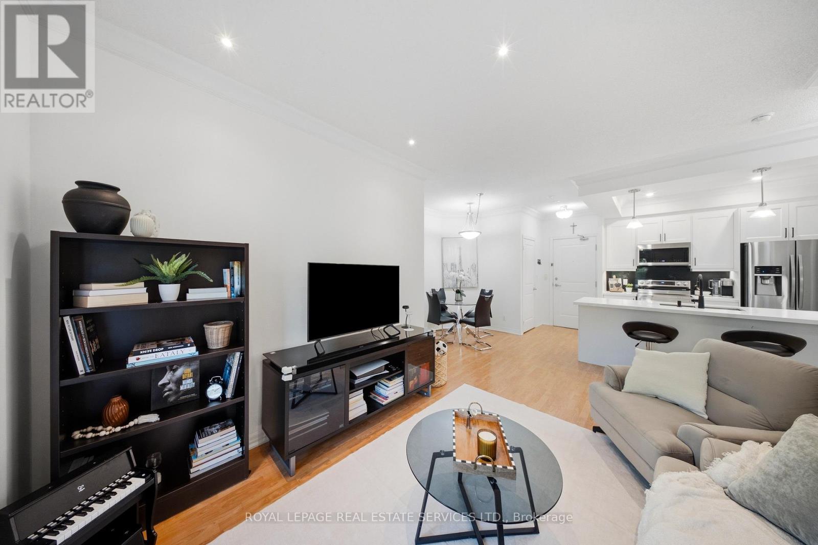 #114 245 DALESFORD ROAD - 18