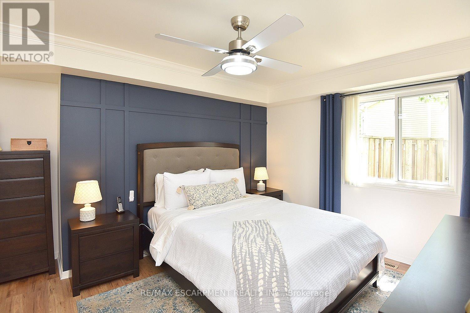 #77 2530 NORTHAMPTON BOULEVARD - 25