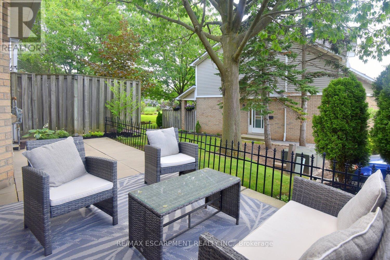 #77 2530 NORTHAMPTON BOULEVARD - 38