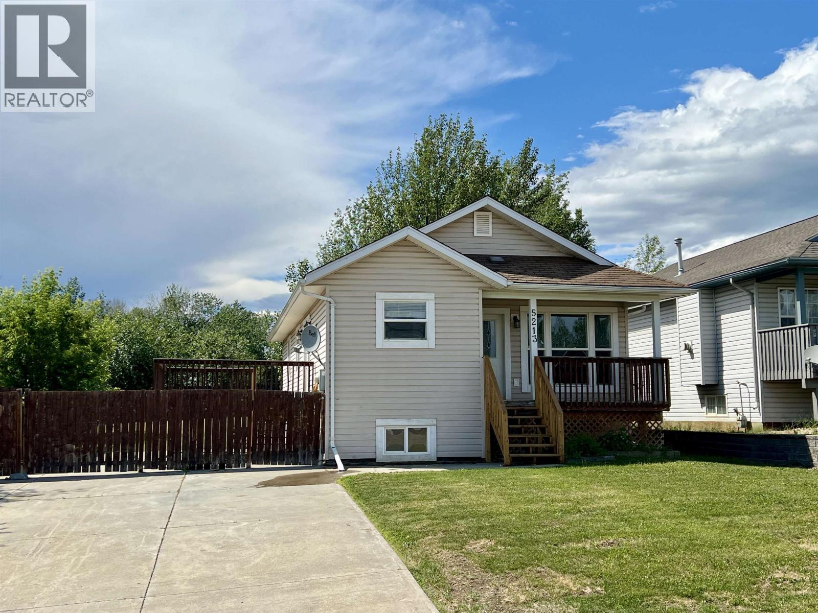 5213 HALLMARK CRESCENT - 1