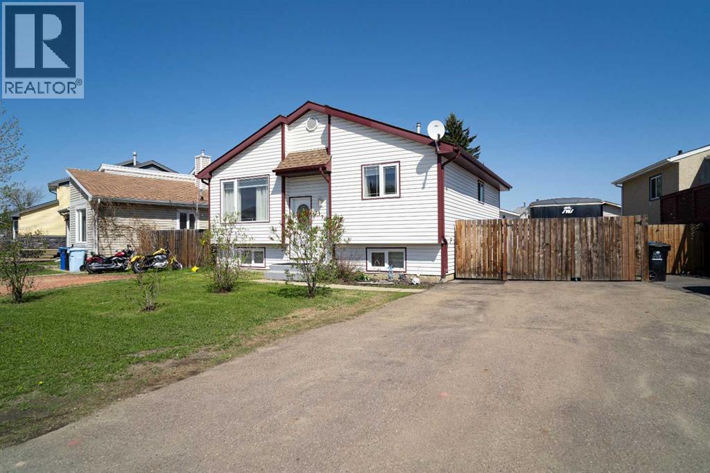 170 Fullerton Drive - 1