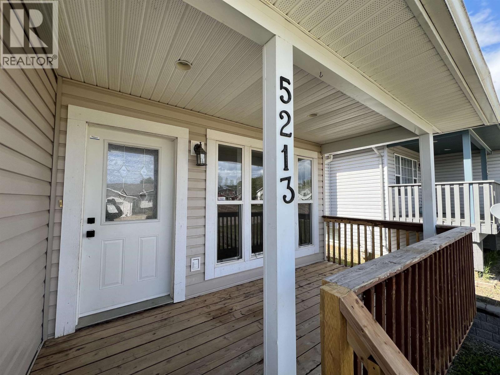5213 HALLMARK CRESCENT - 2