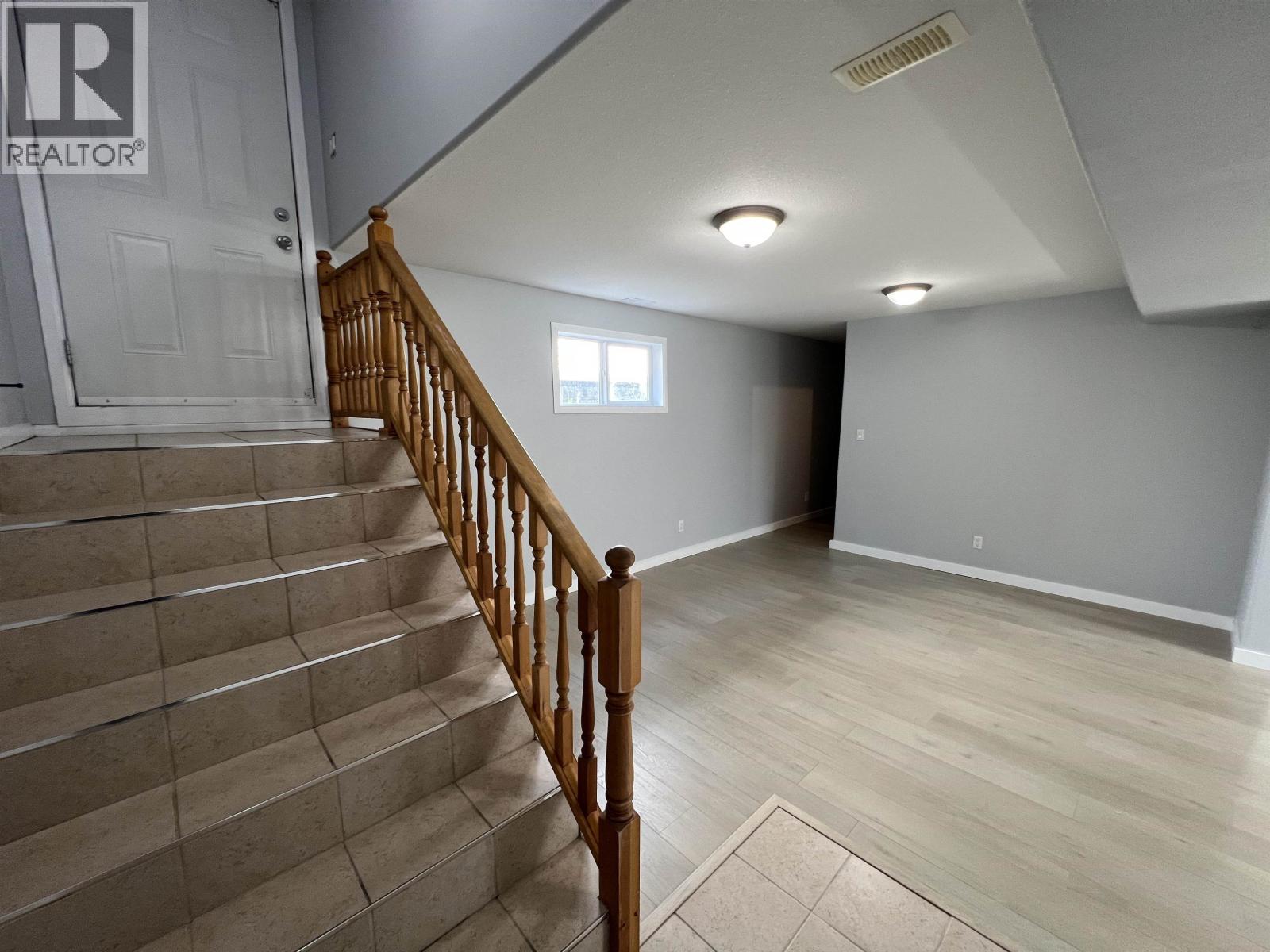 5213 HALLMARK CRESCENT - 28