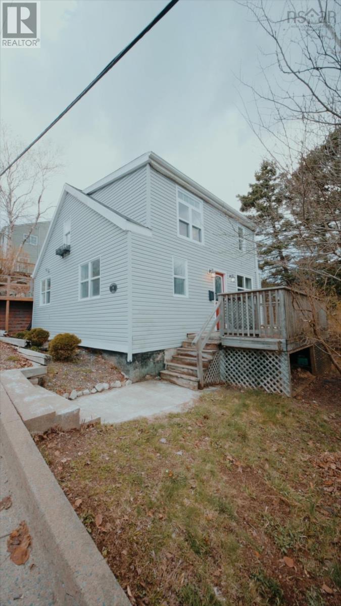9 Maplewood Drive - 1
