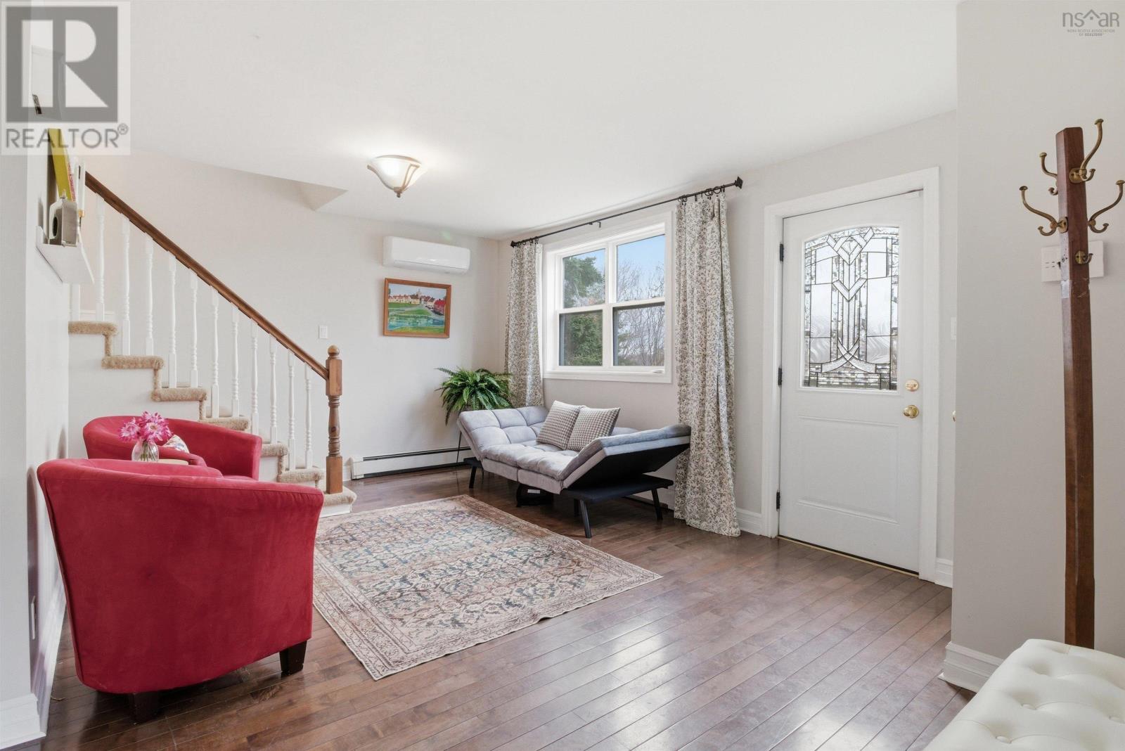 9 Maplewood Drive - 11