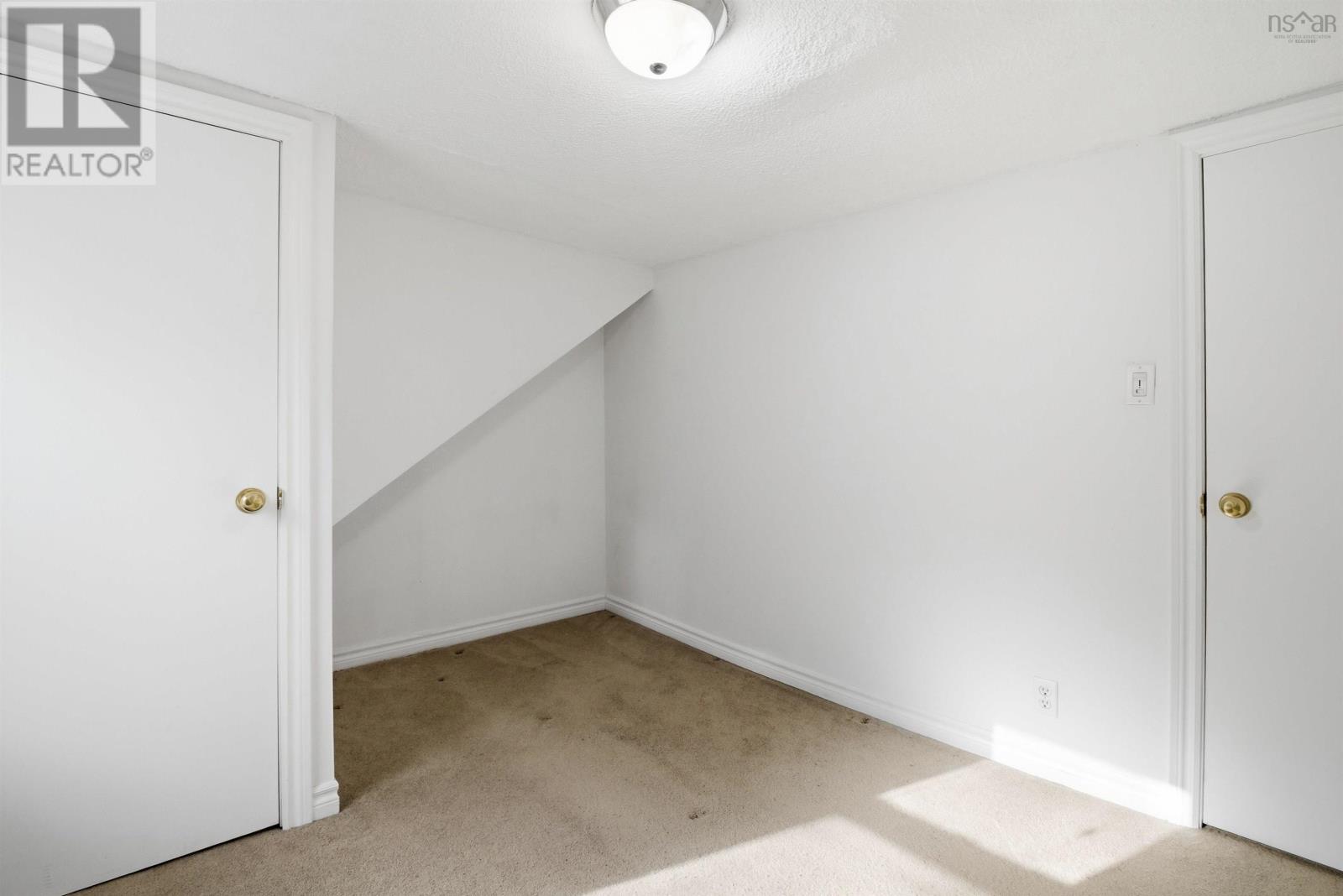 9 Maplewood Drive - 29