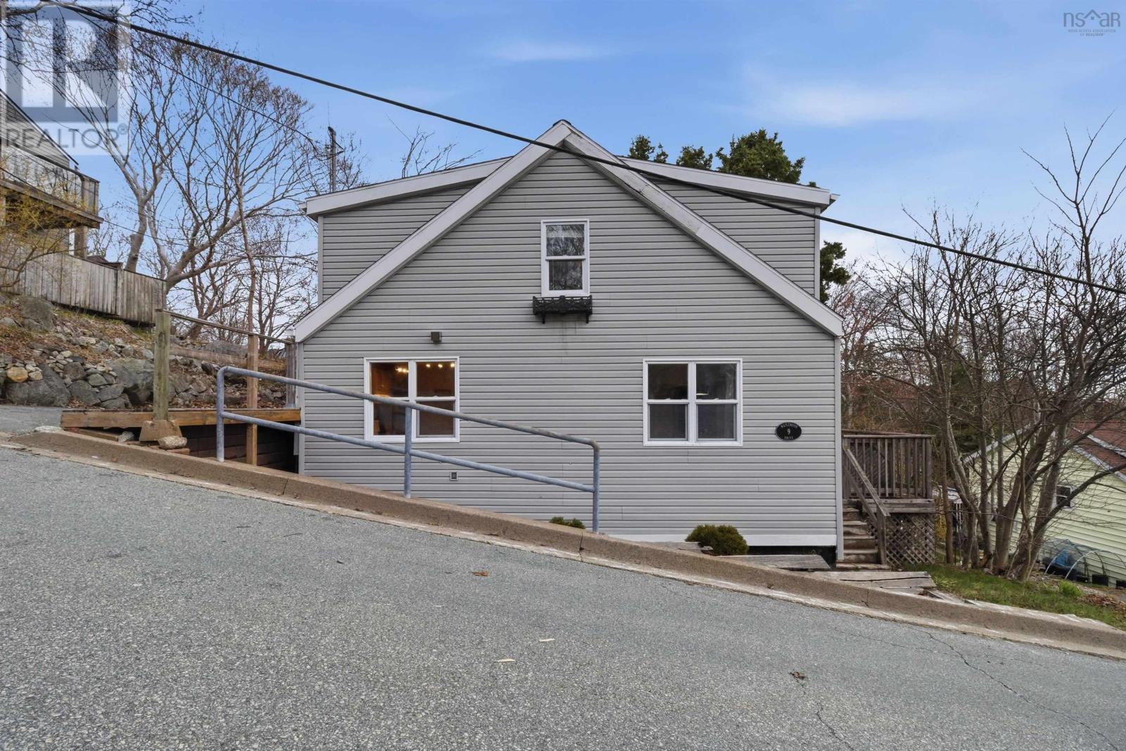 9 Maplewood Drive - 6