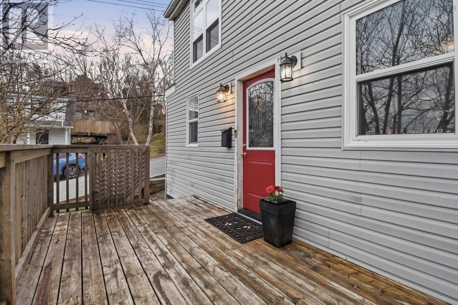 9 Maplewood Drive - 9