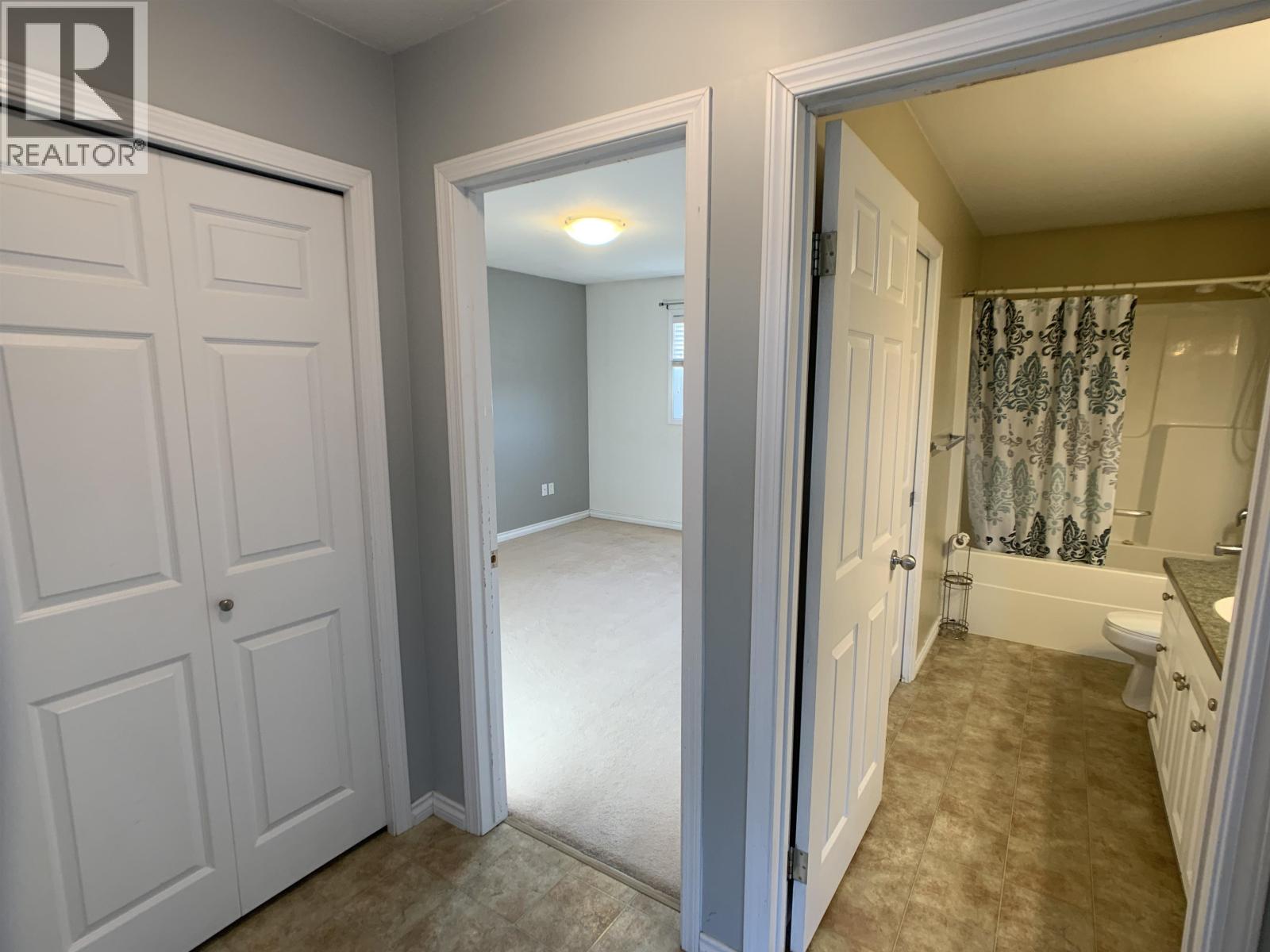 #B 4609 BOUNDARY ROAD - 8