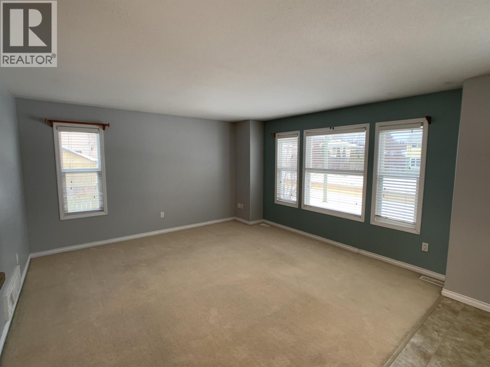 #B 4609 BOUNDARY ROAD - 34