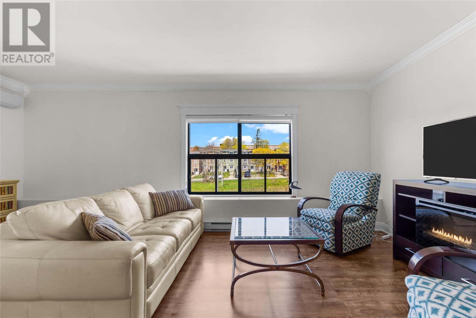 #407 130 Lemarchant Road - 10