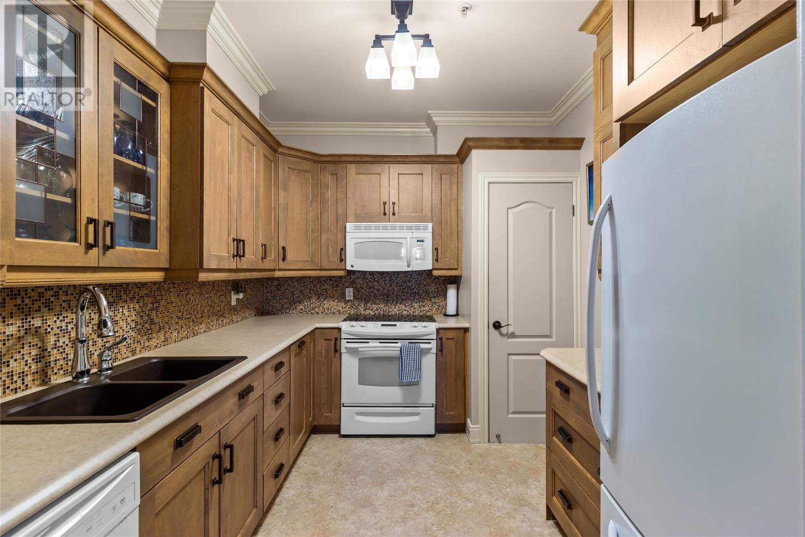 #407 130 Lemarchant Road - 15
