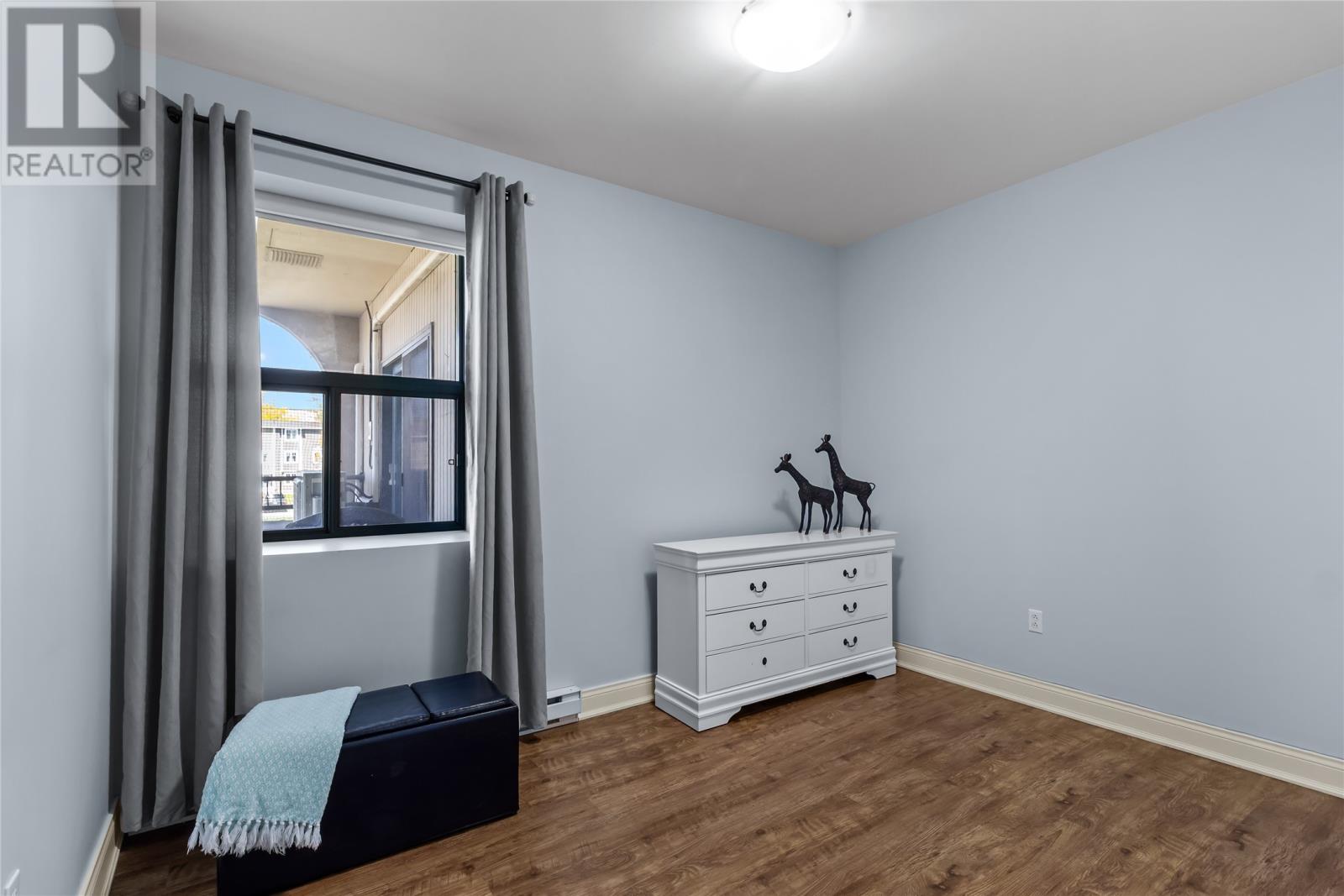 #407 130 Lemarchant Road - 24