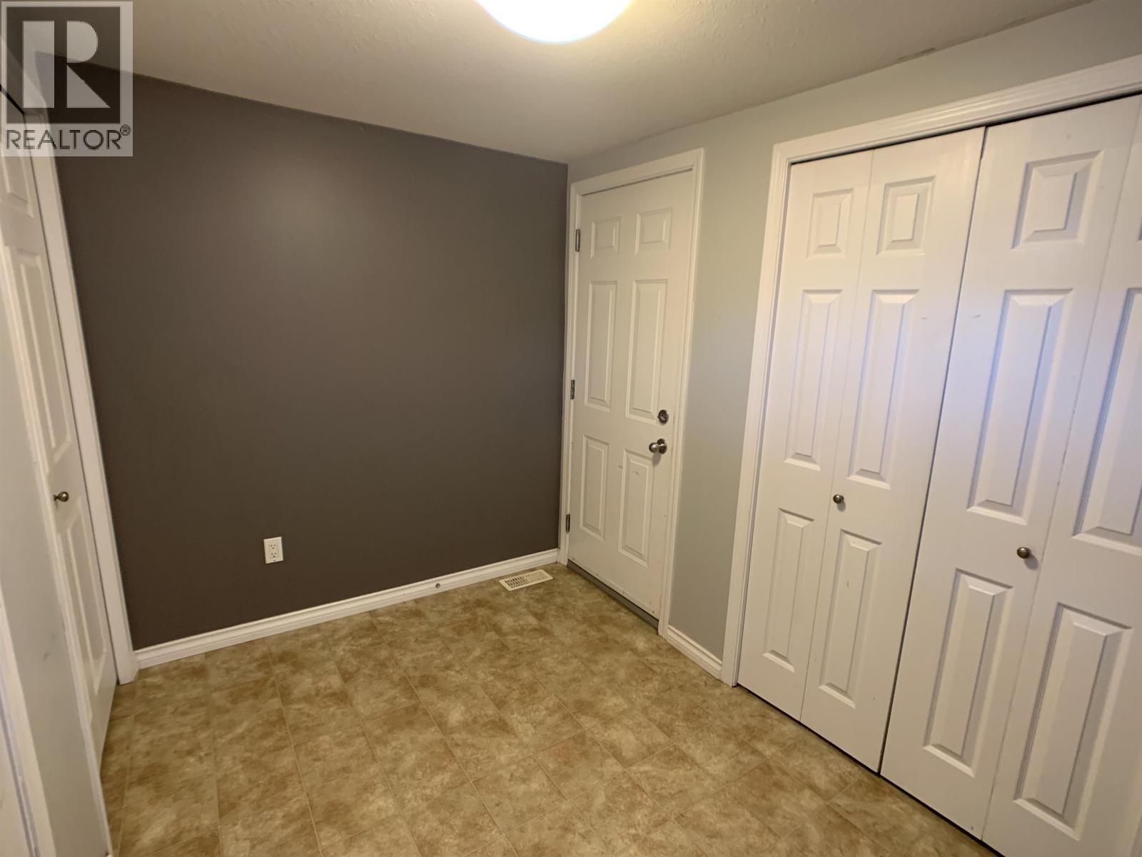 #B 4609 BOUNDARY ROAD - 22