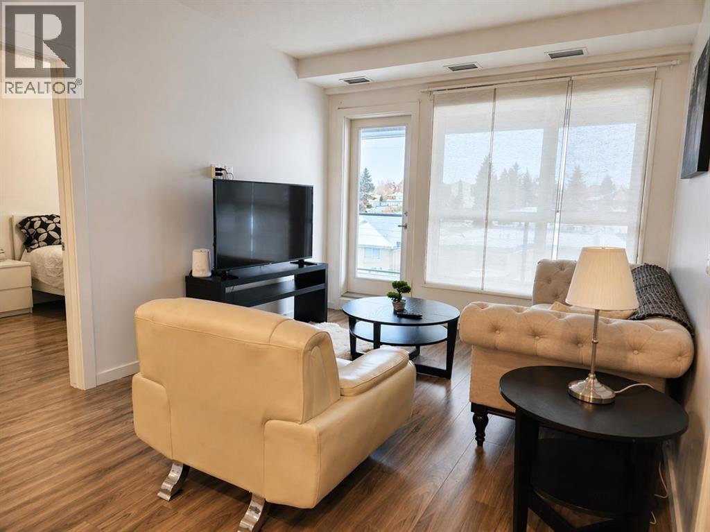 #303 1629 38 Street SW - 6