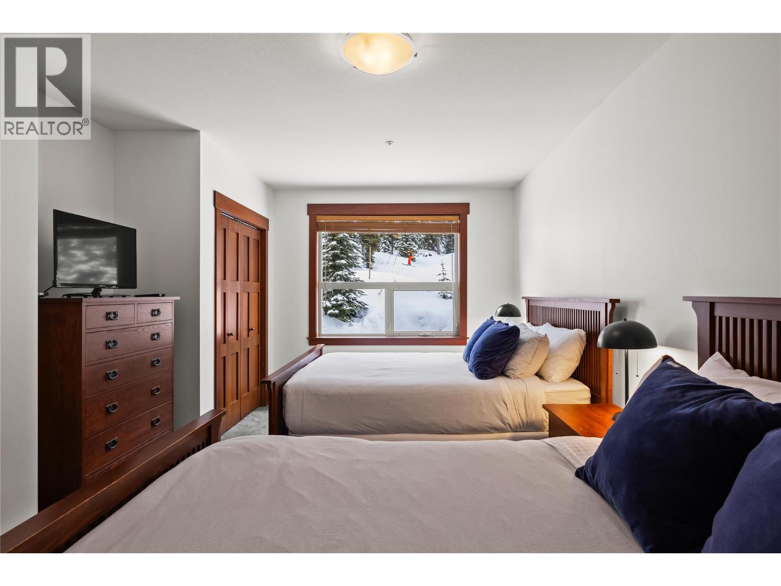 #304 5257 Big White Road - 41