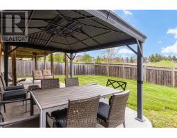 67 Newcombe Road, Hamilton, ON L9H7T3 Photo 44