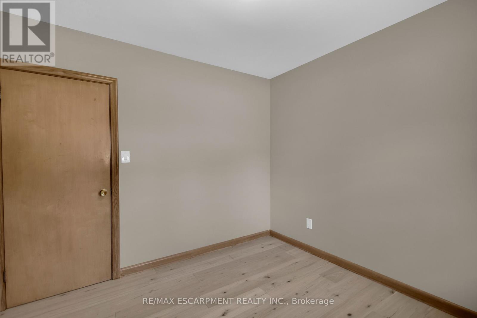 626 IROQUOIS AVENUE - 15