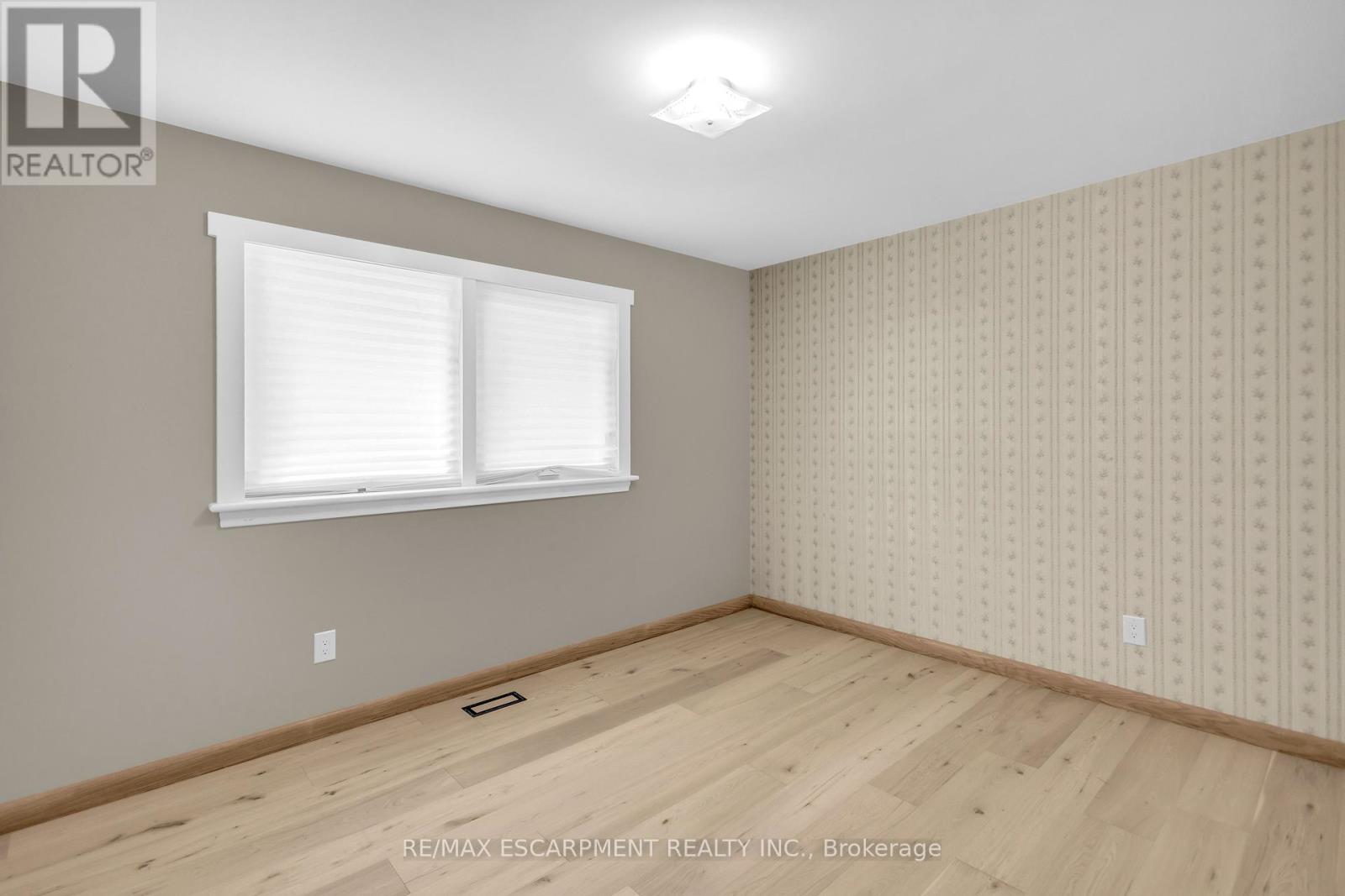 626 IROQUOIS AVENUE - 20