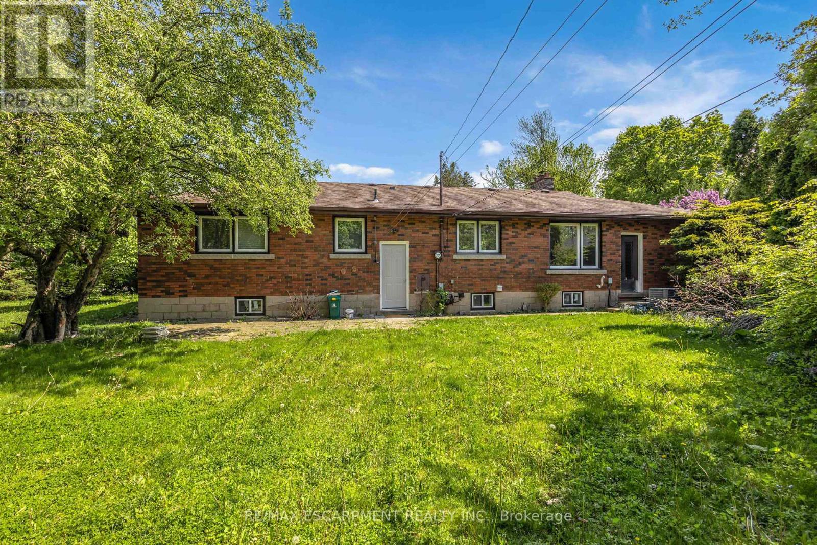 626 IROQUOIS AVENUE - 39
