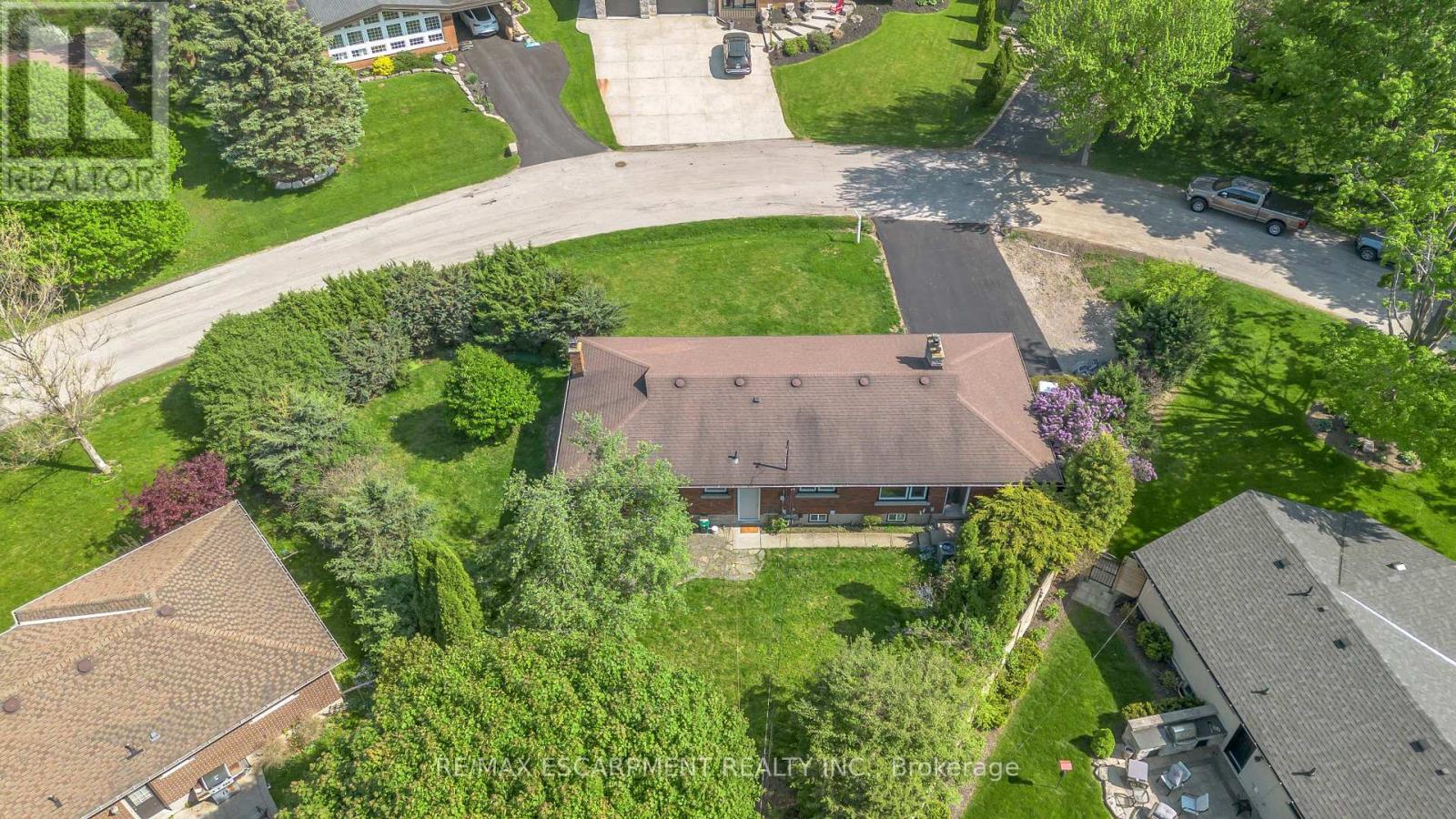 626 IROQUOIS AVENUE - 47