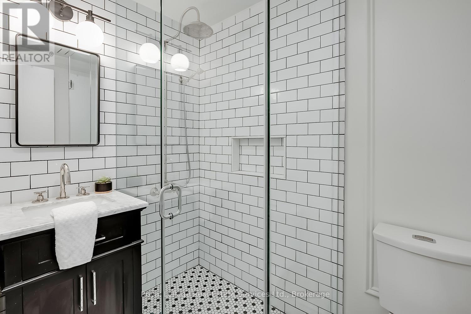 65 NORMANDY PLACE - Image 18