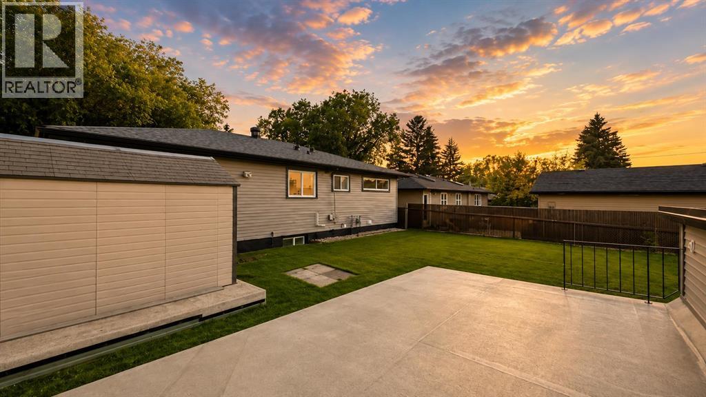 44 Fairview Crescent SE — photo 34