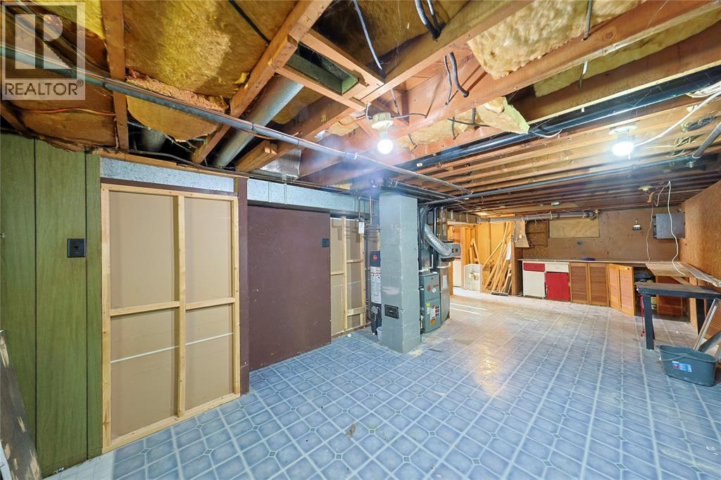 898 GRANDVIEW AVENUE - 20
