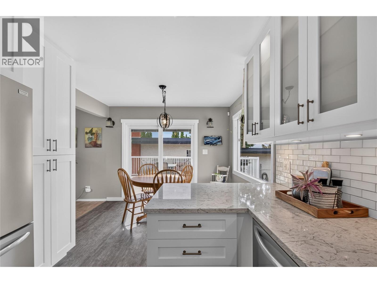 162 Woodlands Place - 10