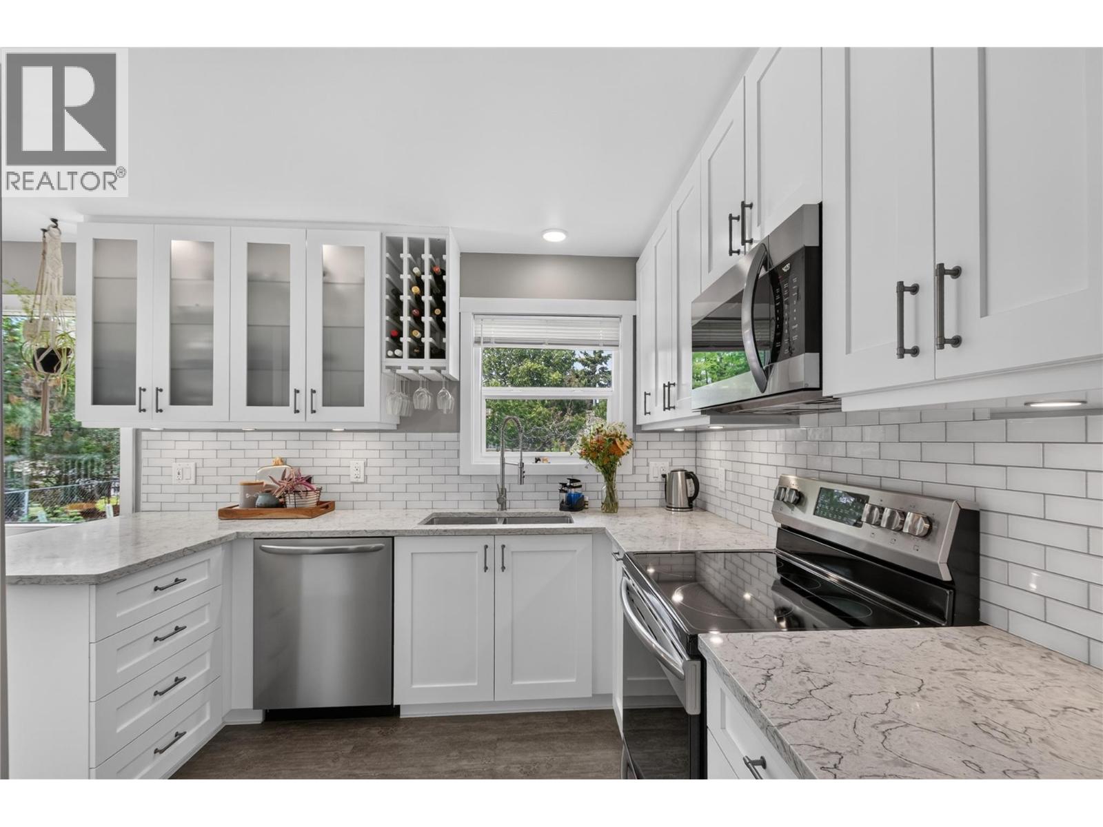 162 Woodlands Place - 11