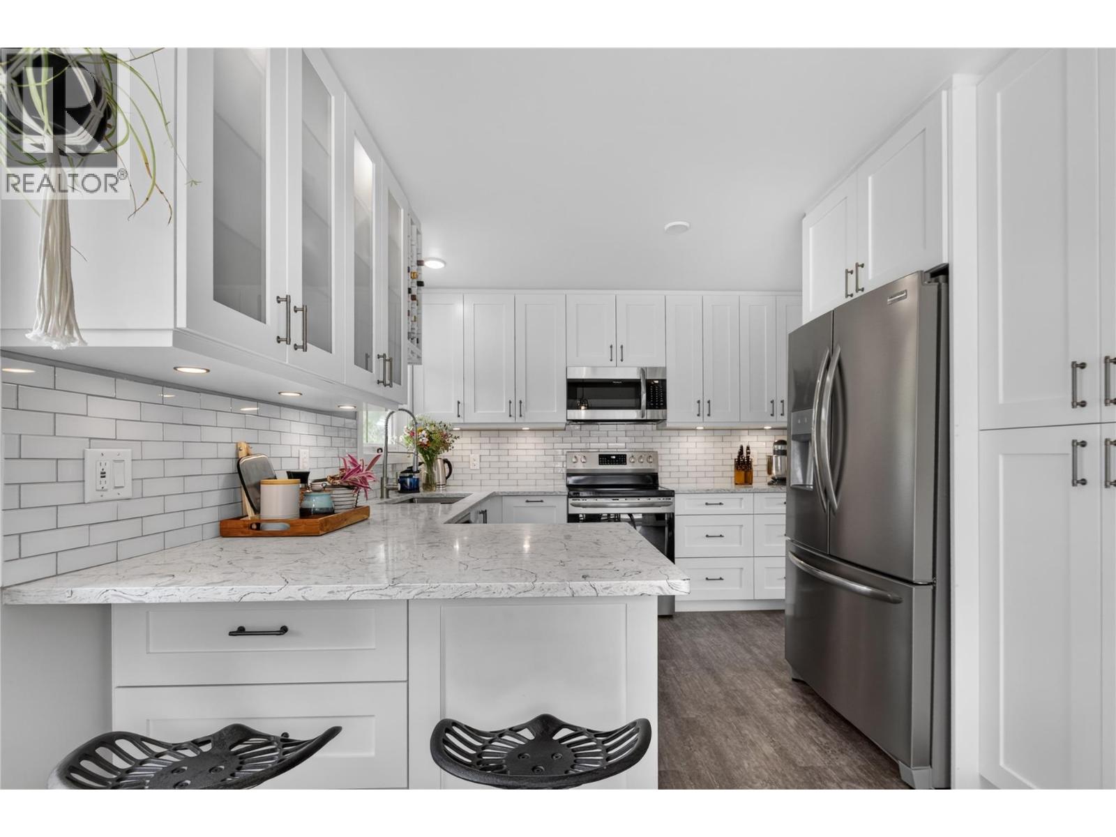 162 Woodlands Place - 12