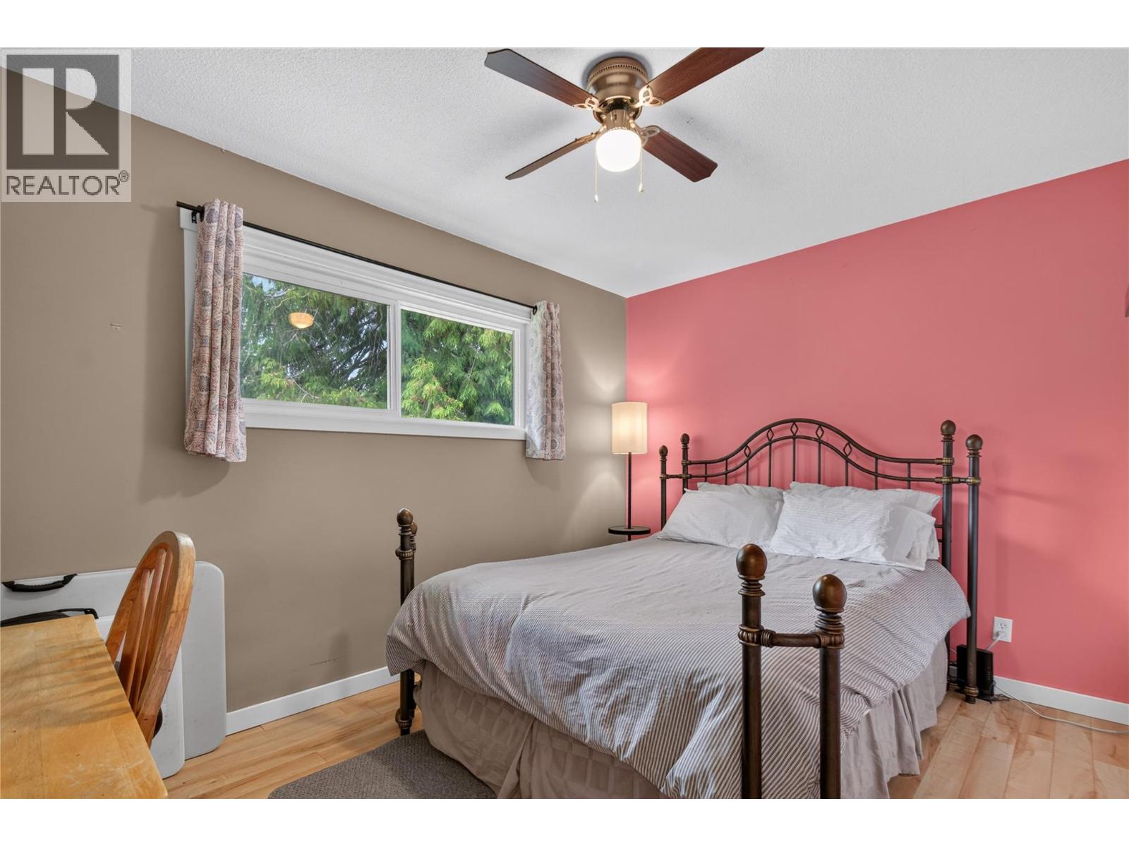 162 Woodlands Place - 16